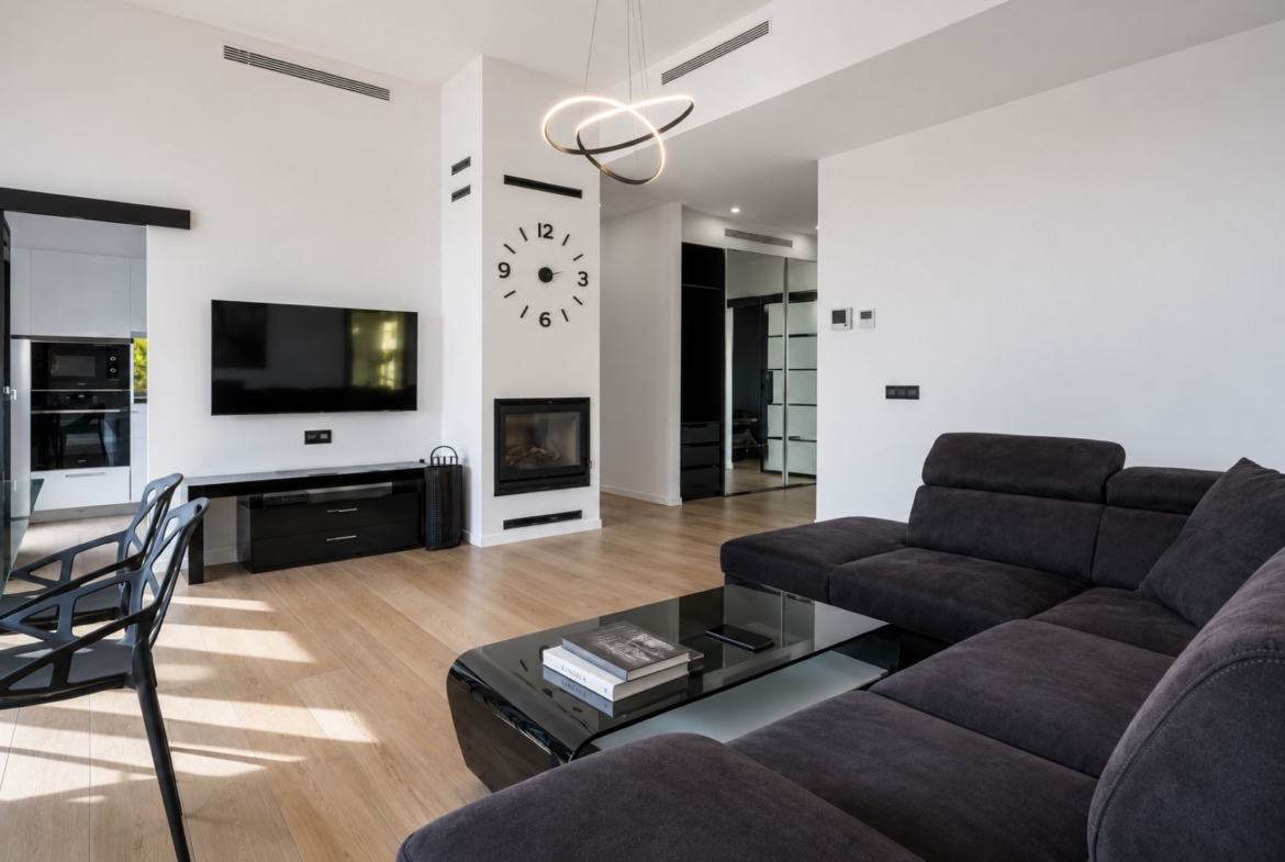 Contemporary villa with single-level living | Santa Clara, Altea
