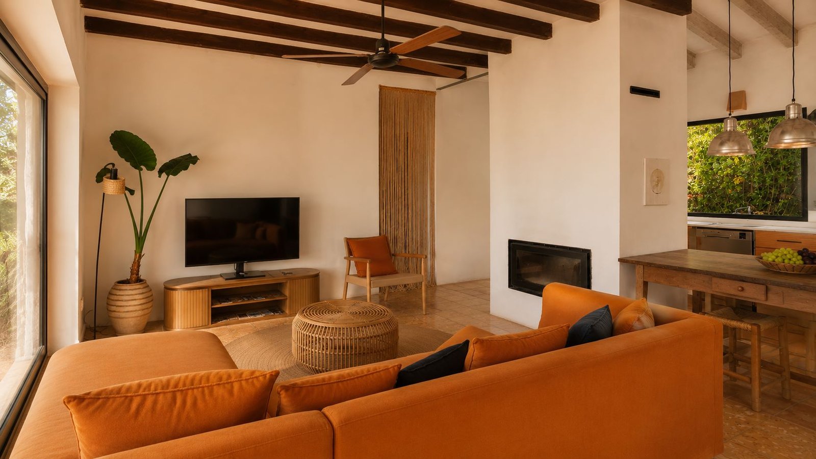 Single-storey 3-bedroom villa for sale in Montgó, Dénia, with sea views