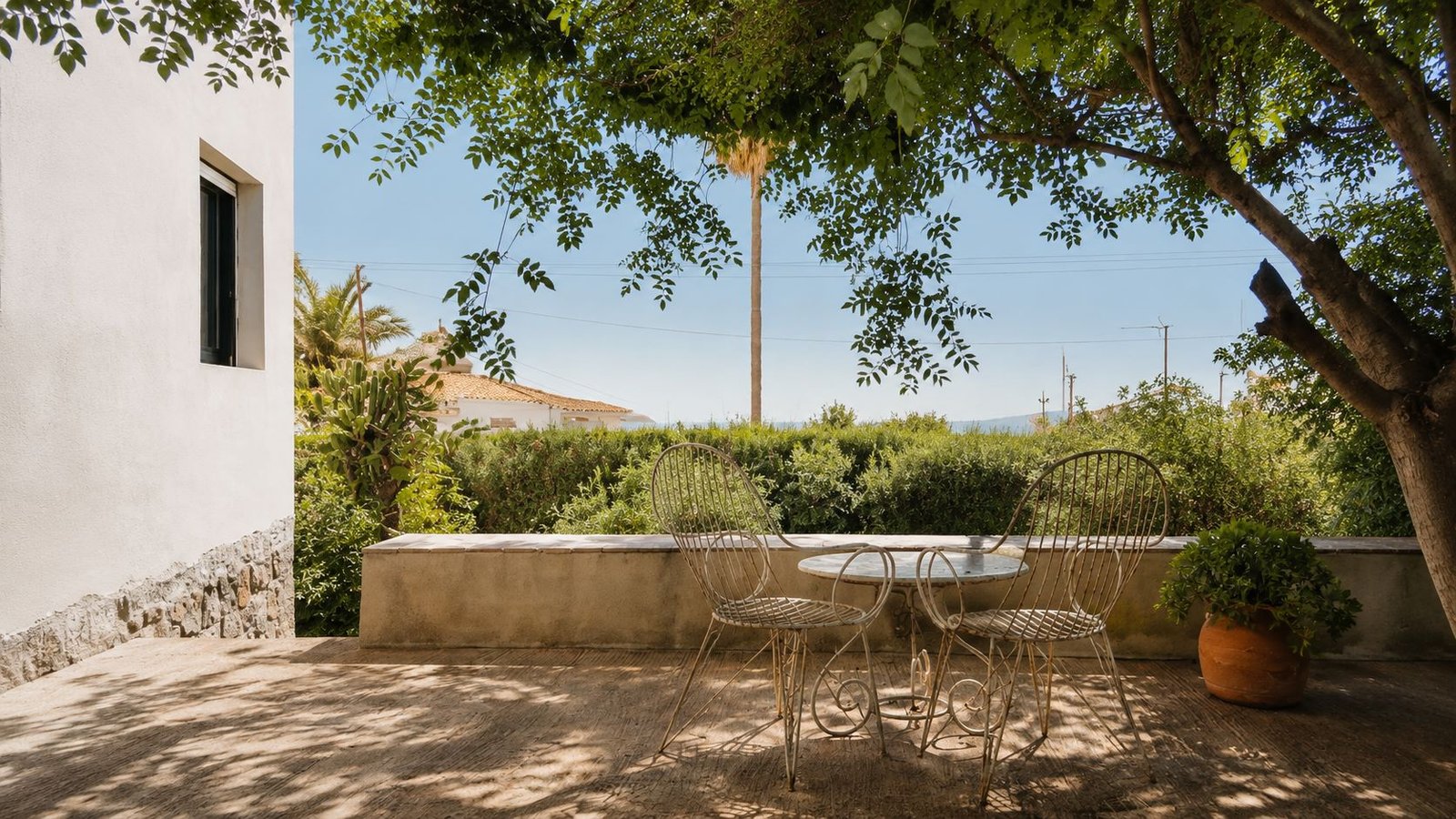 Single-storey 3-bedroom villa for sale in Montgó, Dénia, with sea views