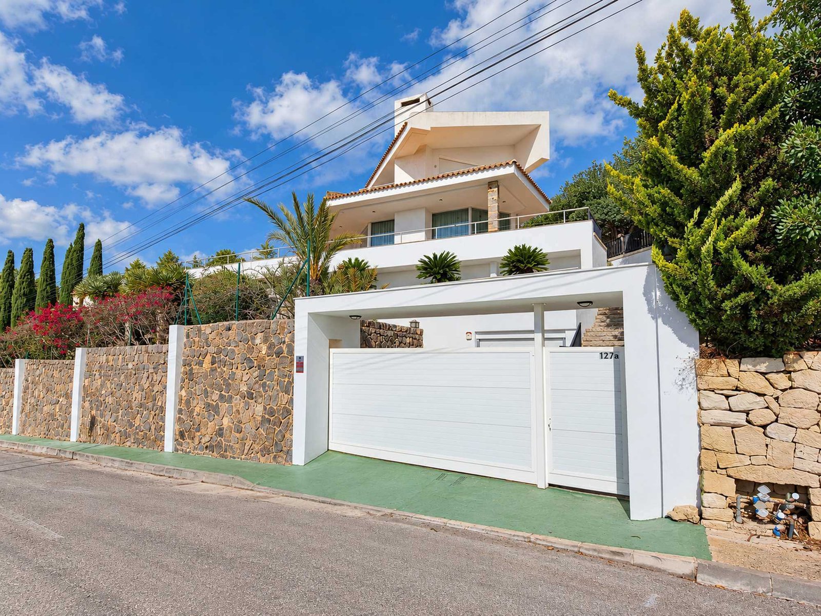 7-bedroom villa for sale in Sierra de Altea with panoramic sea views