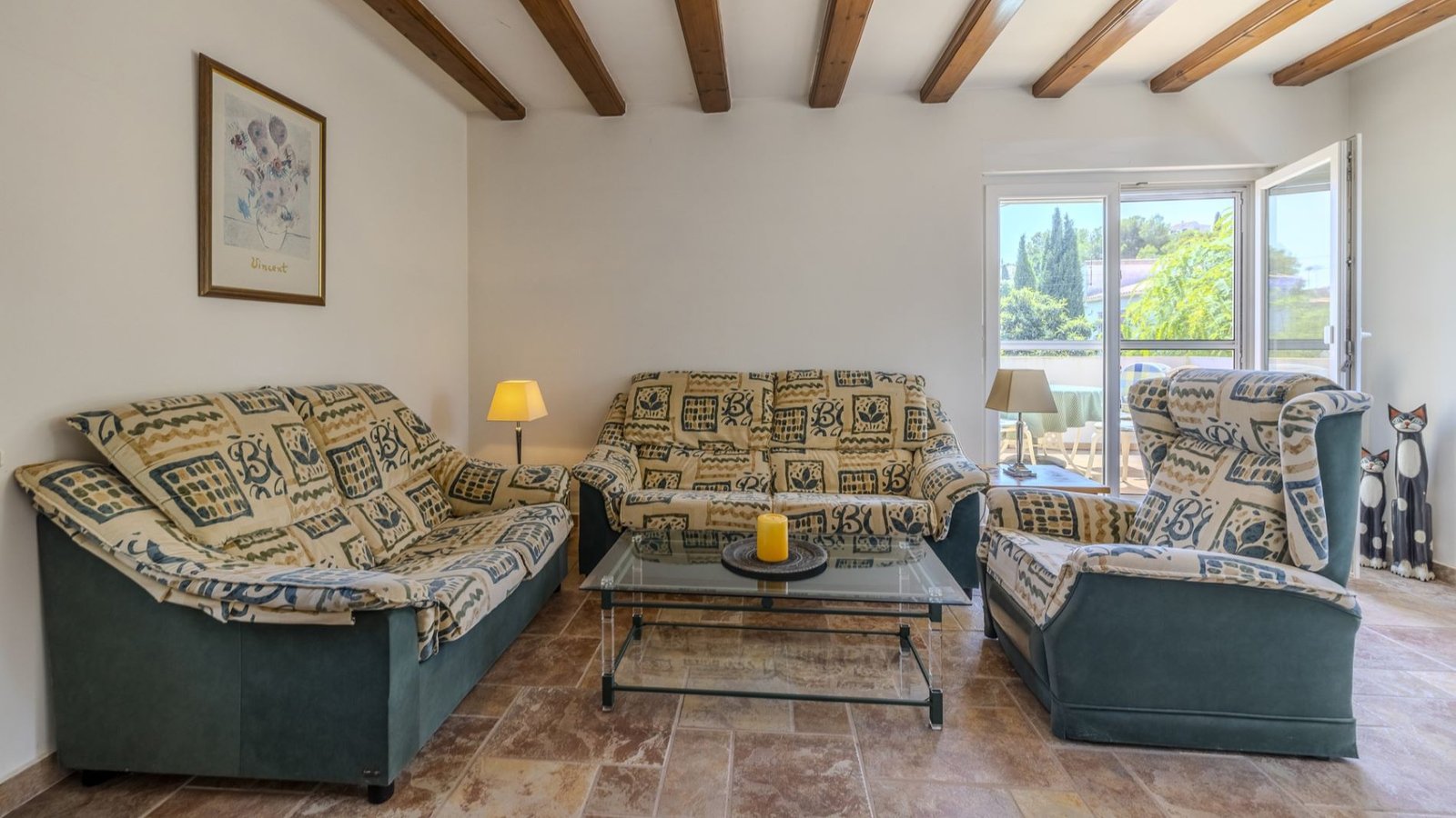 6-bedroom villa for sale in San Nicolás, Dénia, with two independent studios