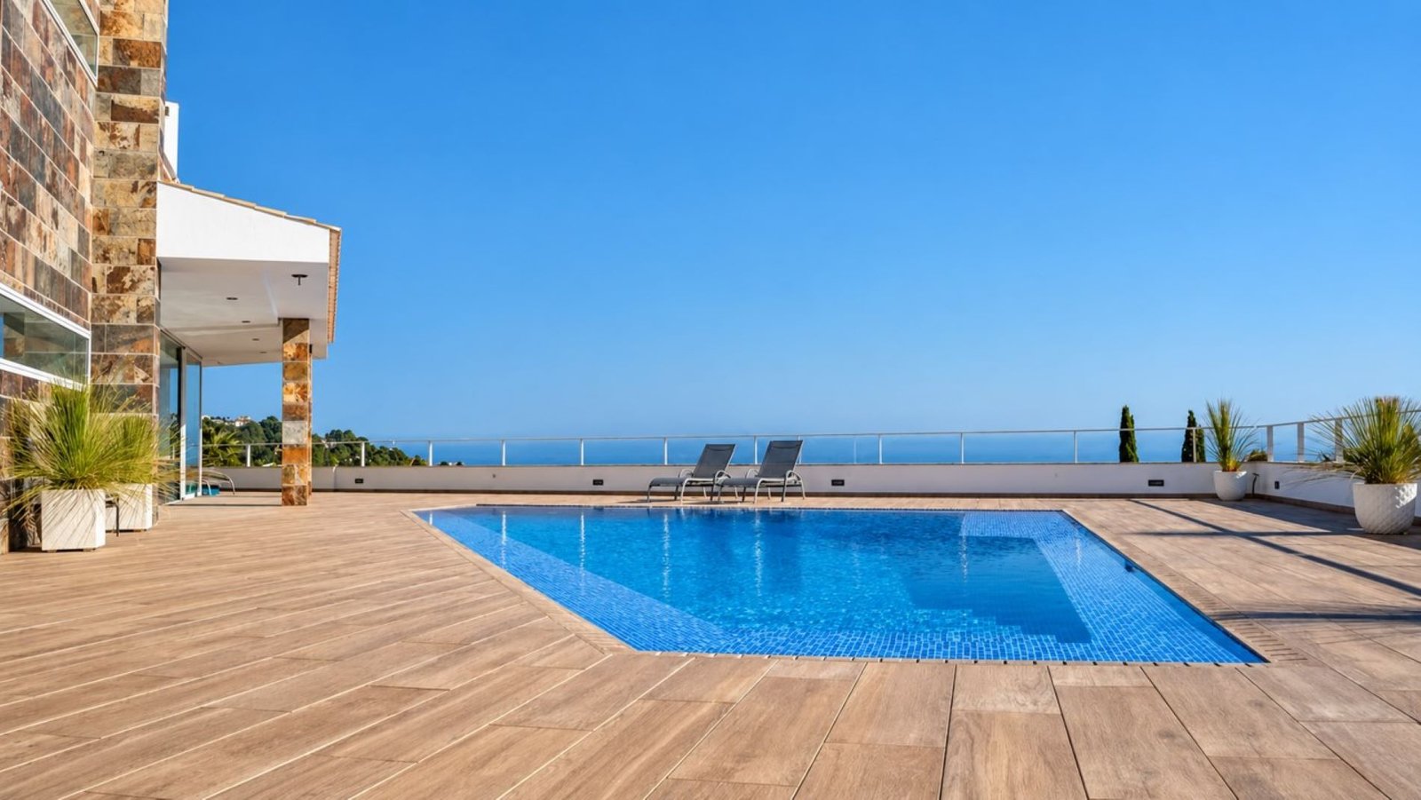 7-bedroom villa for sale in Sierra de Altea with panoramic sea views
