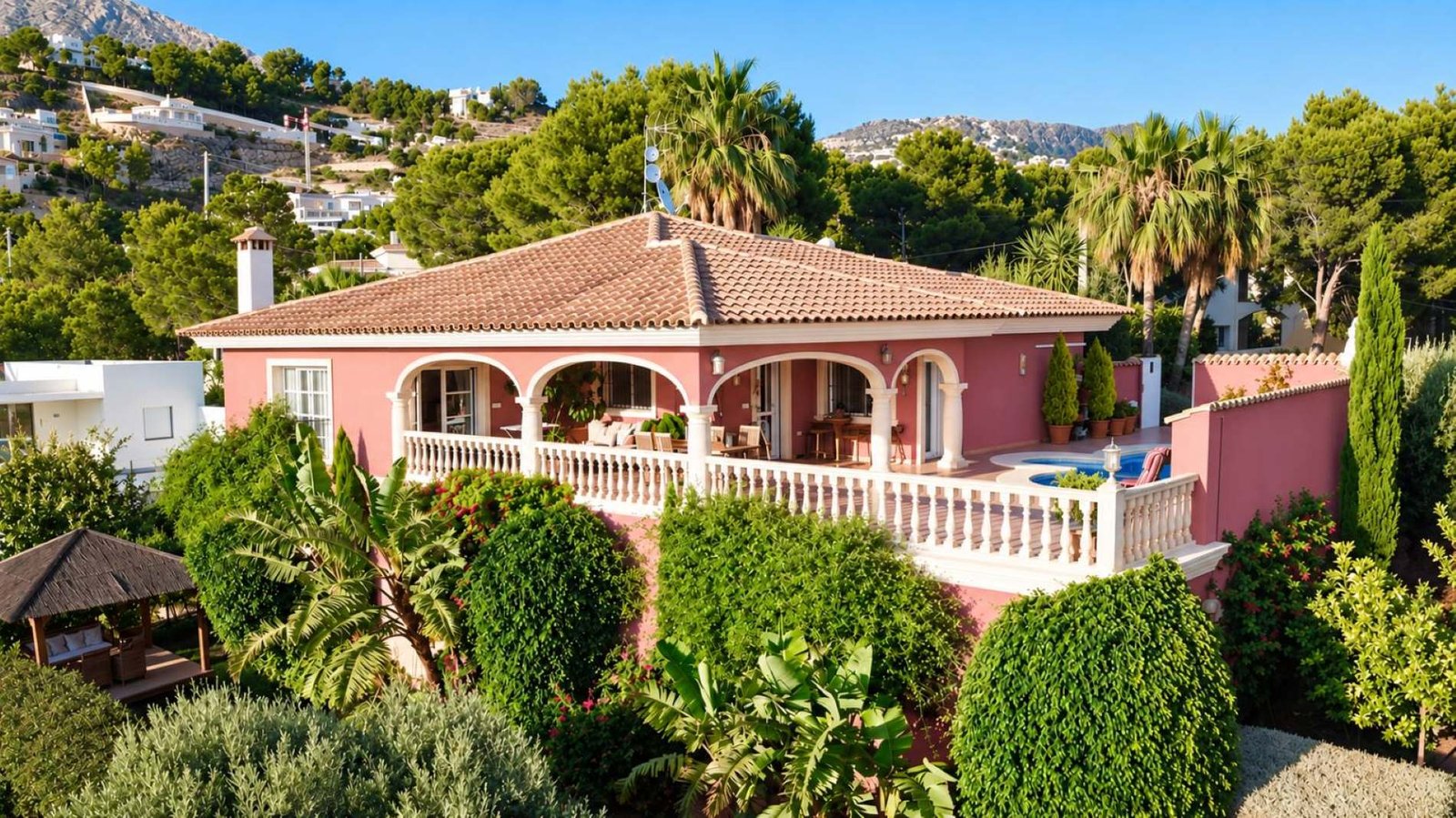 Mediterranean 3-bedroom villa for sale in La Galera, Altea, with private pool