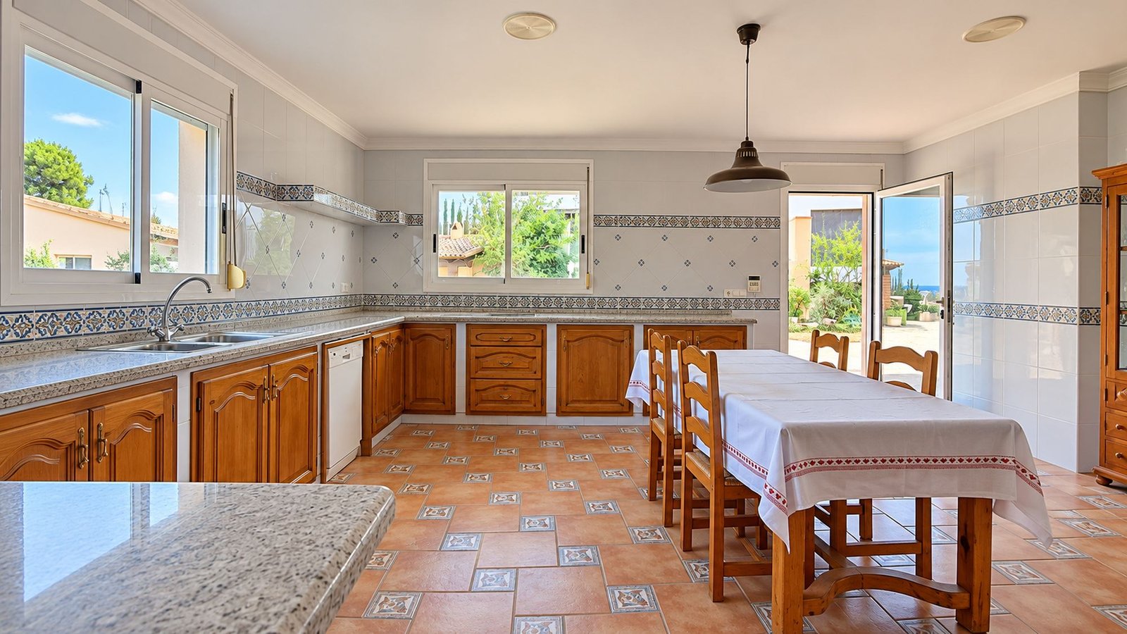 4-Bedroom Villa for Sale in Mascarat, Altea | Sea Views