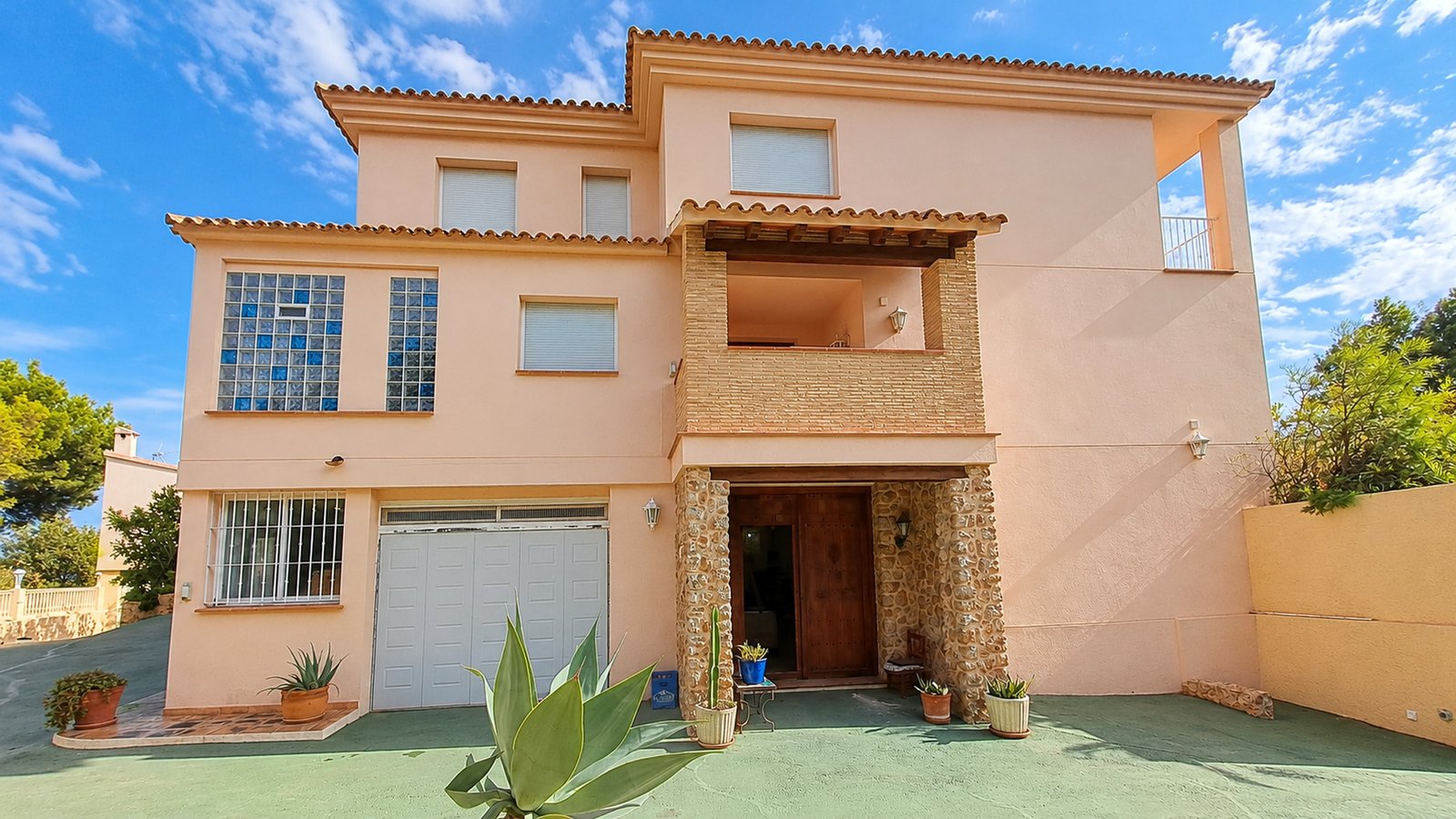 4-Bedroom Villa for Sale in Mascarat, Altea | Sea Views