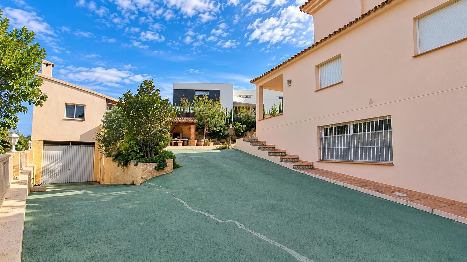 4-Bedroom Villa for Sale in Mascarat, Altea | Sea Views