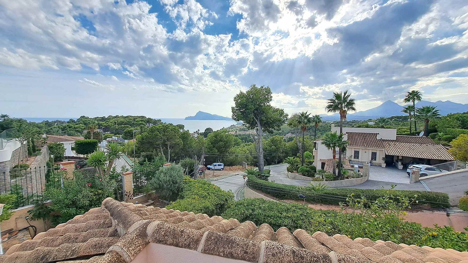 4-Bedroom Villa for Sale in Mascarat, Altea | Sea Views